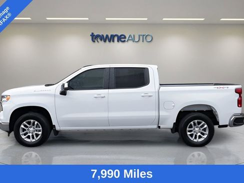 Used 2023 Chevrolet Silverado 1500 LT AWD/4WD image 3