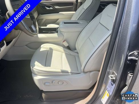 Used 2022 GMC Yukon Denali w/ Denali Premium Package AWD/4WD image 26