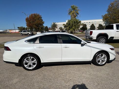 Used 2025 Honda Accord LX image 5