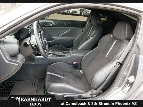 Used 2023 Toyota GR86 Premium RWD image 2