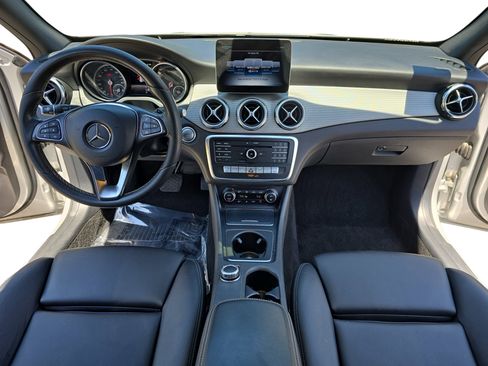Used 2018 Mercedes-Benz GLA 250 image 9