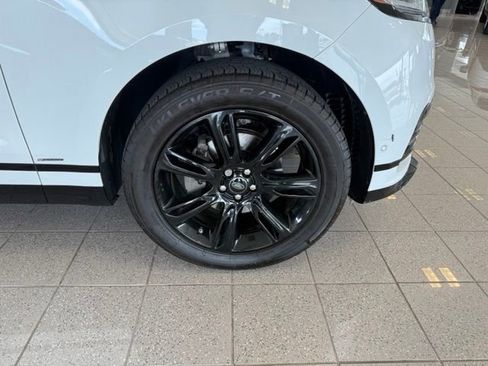 Used 2019 Land Rover Range Rover Velar R-Dynamic SE AWD/4WD image 9