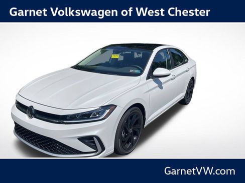 New 2026 Volkswagen Jetta SE FWD image 1