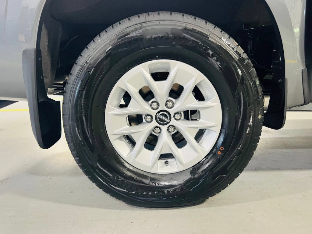 New 2027 Nissan Frontier S RWD image 9