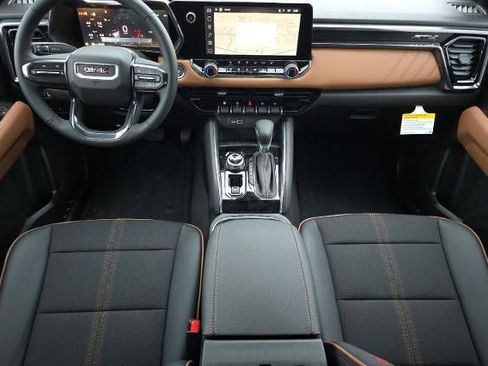 New 2026 GMC Canyon AT4 AWD/4WD image 14