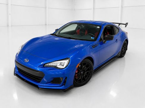 Used 2018 Subaru BRZ tS RWD image 10