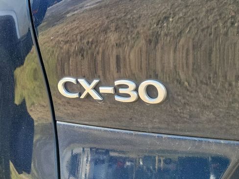 Used 2020 MAZDA CX-30 FWD image 18