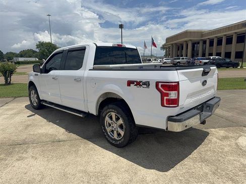 Used 2018 Ford F150 XLT w/ Equipment Group 302A Luxury AWD/4WD image 4