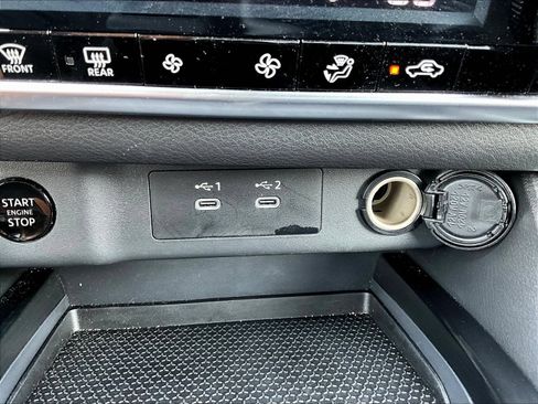Certified 2026 Nissan Rogue SV AWD/4WD image 19