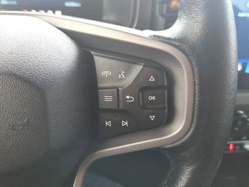 Used 2022 Ford Bronco Badlands image 40