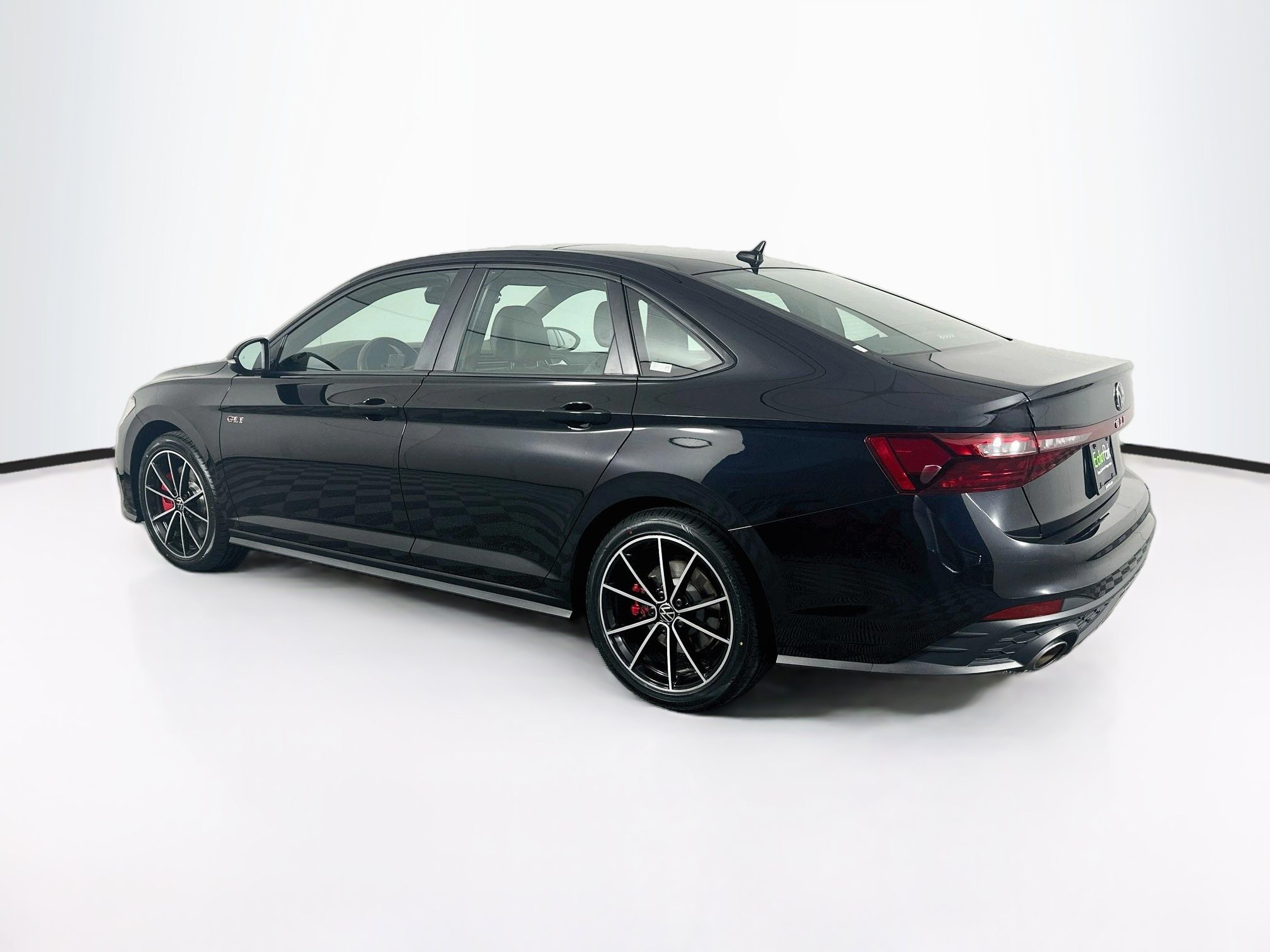 Used 2025 Volkswagen Jetta GLI Autobahn FWD image 5