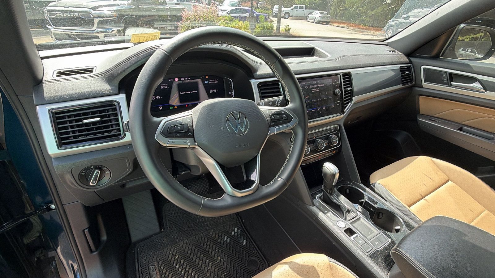 Used 2021 Volkswagen Atlas Cross Sport SEL FWD image 25