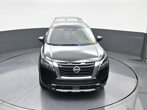 New 2025 Nissan Pathfinder Platinum w/ Cargo Package image 24