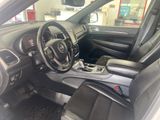 Used 2020 Jeep Grand Cherokee Laredo w/ Quick Order Package 2BN North image 6