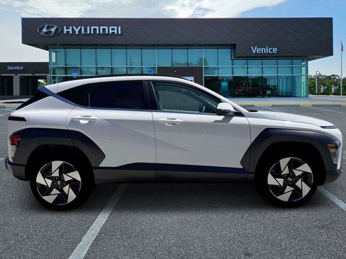 New 2026 Hyundai Kona Limited FWD image 9