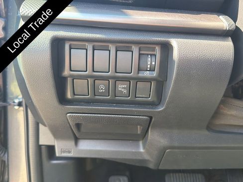 Used 2020 Subaru Forester Premium AWD/4WD image 14