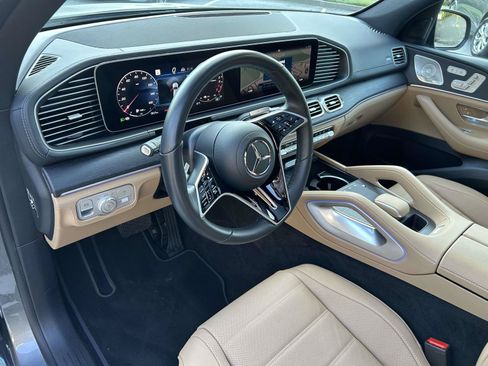 Certified 2025 Mercedes-Benz GLE 450e 4MATIC image 18