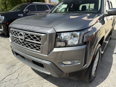 Used 2023 Nissan Frontier SV w/ SV Convenience Package AWD/4WD image 7