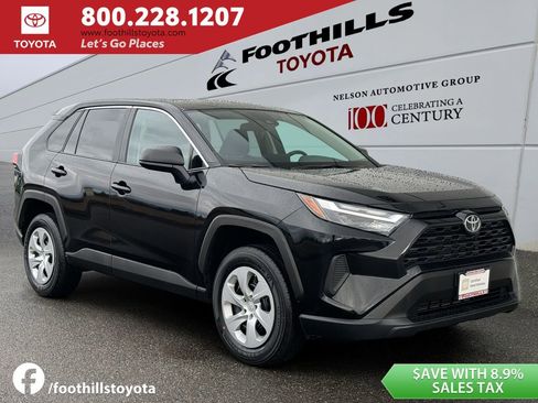 Certified 2025 Toyota RAV4 LE image 1