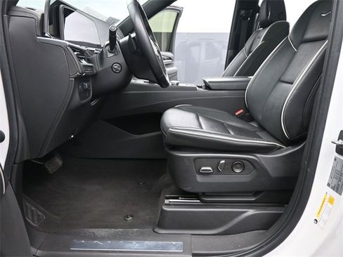 Used 2022 Cadillac Escalade Sport image 10