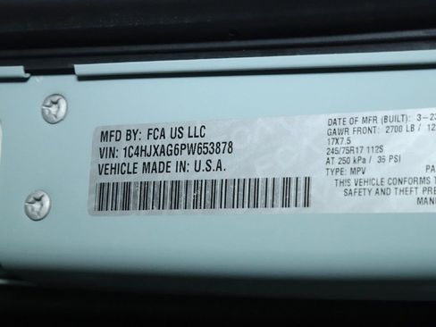 Used 2023 Jeep Wrangler Sport AWD/4WD image 17