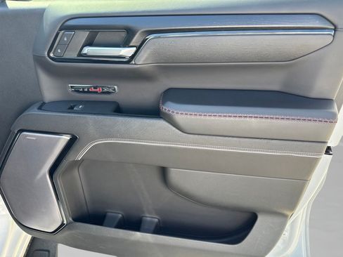 Used 2022 GMC Sierra 1500 AT4X AWD/4WD image 39