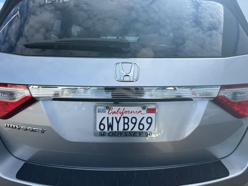 Used 2012 Honda Odyssey EX-L image 19