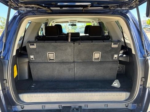 Used 2016 Toyota 4Runner SR5 AWD/4WD image 20