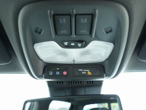 Used 2023 Chevrolet Colorado ZR2 w/ Desert Boss Special Edition image 32