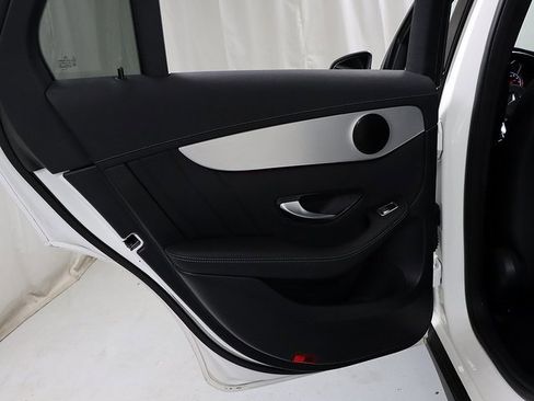 Certified 2022 Mercedes-Benz GLC 43 AMG 4MATIC image 28