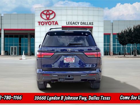 Used 2023 Toyota Sequoia Platinum AWD/4WD image 9