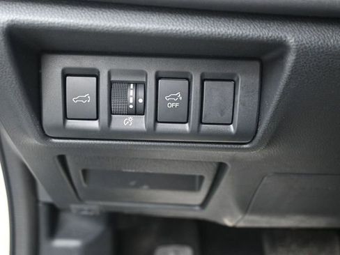 Used 2025 Subaru Outback Onyx Edition AWD/4WD image 8