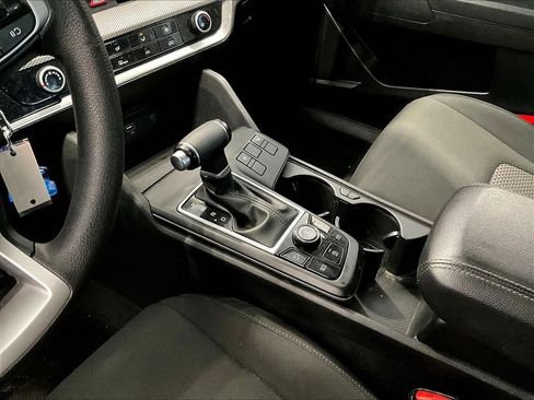 Used 2023 Kia Sportage LX image 15