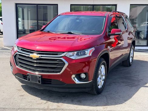 Used 2019 Chevrolet Traverse LT w/ LPO, Floor Liner Package AWD/4WD image 9