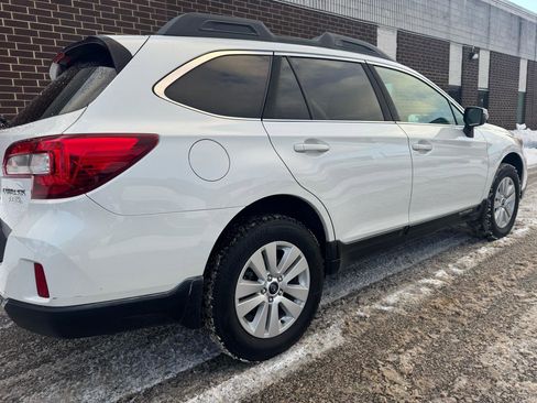 Used 2017 Subaru Outback 2.5i Premium image 35