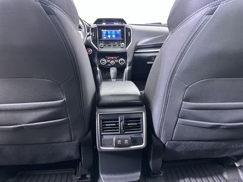 Used 2023 Subaru Forester Premium image 22