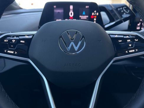 Used 2023 Volkswagen ID.4 Pro S image 23