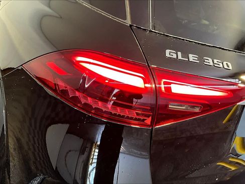 New 2026 Mercedes-Benz GLE 350 4MATIC image 5
