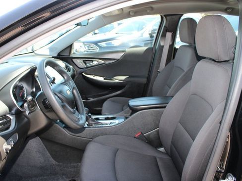 Used 2022 Chevrolet Malibu LT image 15