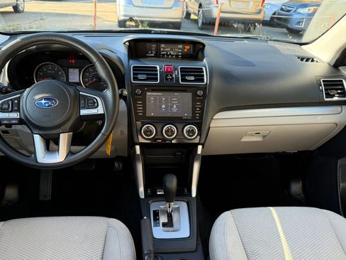Used 2017 Subaru Forester 2.5i Premium w/ All-Weather Package AWD/4WD image 19