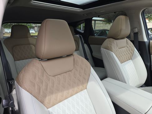 New 2026 Nissan Murano Platinum AWD/4WD image 22