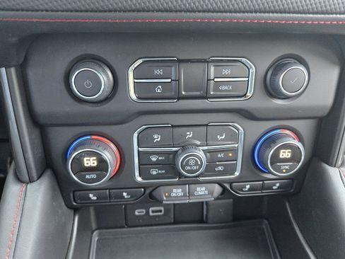 Used 2023 Chevrolet Tahoe RST w/ Luxury Package AWD/4WD image 43