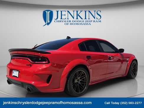 Used 2023 Dodge Charger SRT Hellcat w/ Harman/Kardon Audio Group RWD image 5