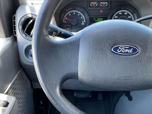 Used 2014 Ford E-350 and Econoline 350 XL w/ Power Windows & Locks Group RWD image 24