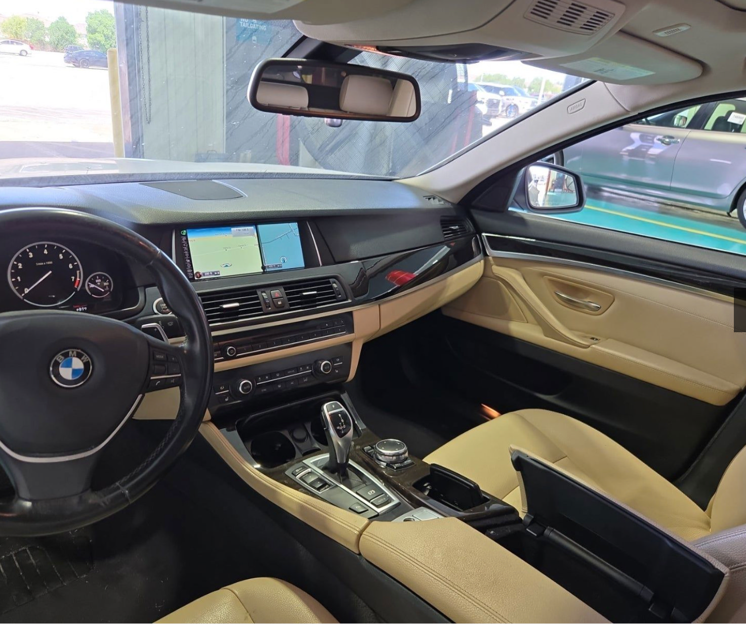 Used 2016 BMW 528i Sedan RWD image 3