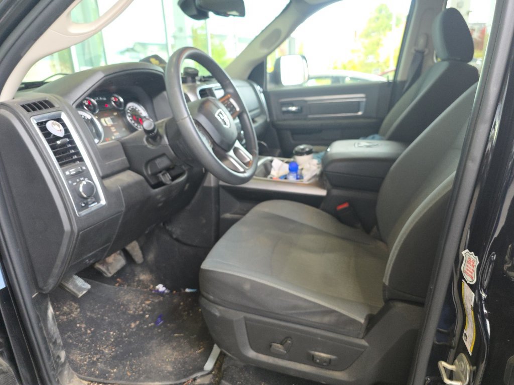 Used 2023 RAM 1500 Classic SLT w/ Trailer & Traction Group AWD/4WD image 3
