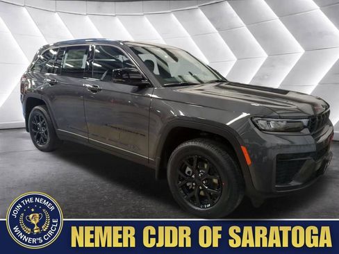 New 2026 Jeep Grand Cherokee Laredo image 1