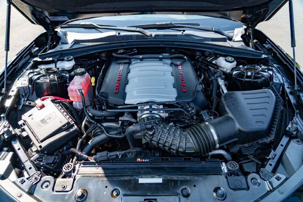Used 2023 Chevrolet Camaro SS RWD image 25