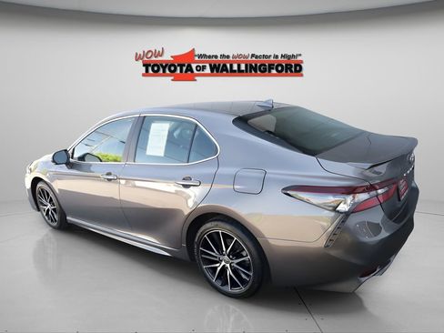 Certified 2024 Toyota Camry SE FWD image 6