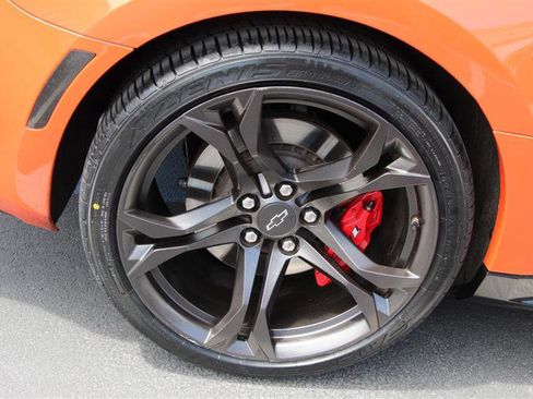 Used 2020 Chevrolet Camaro SS RWD image 43